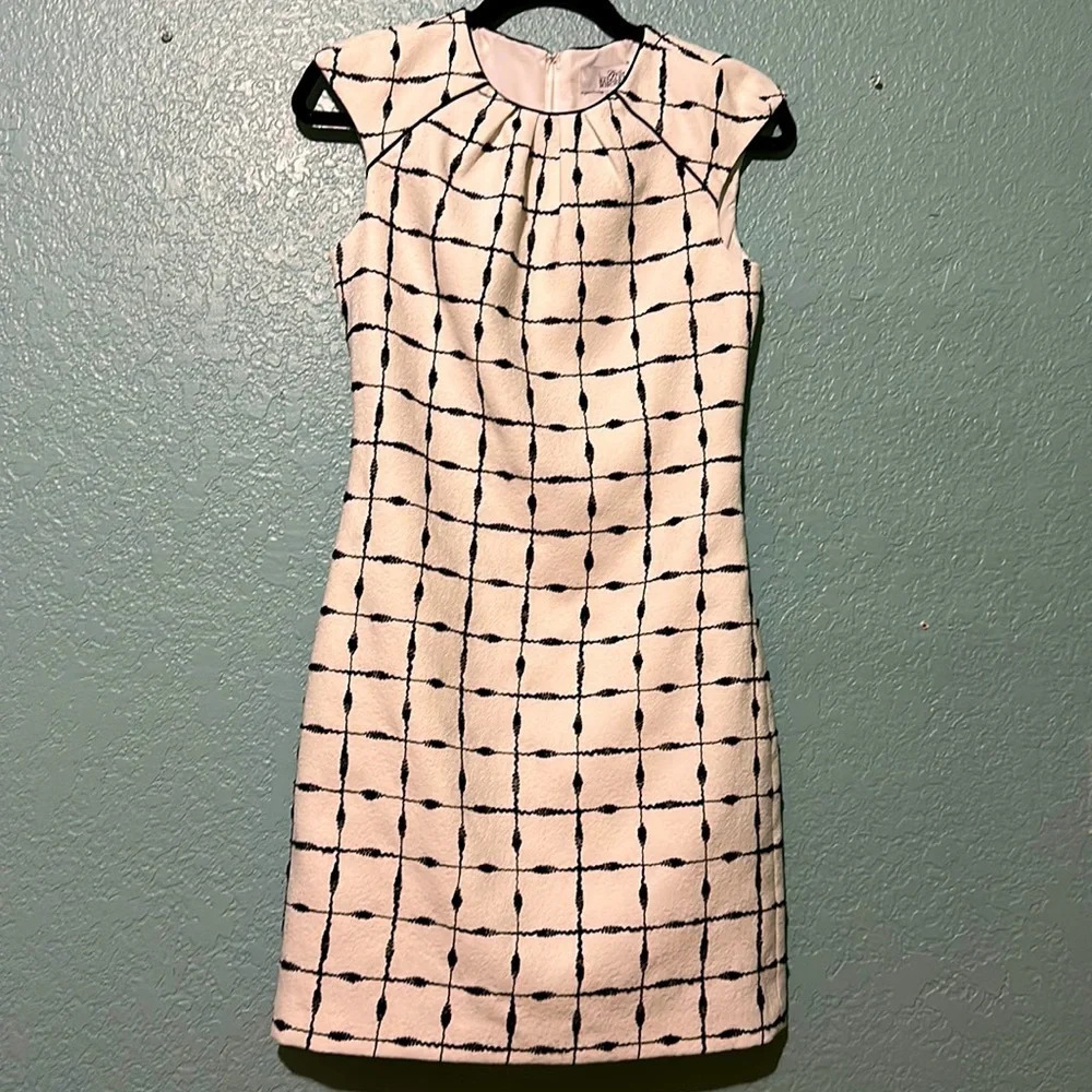 Badgley Mischka black& white embroidered dress size 2